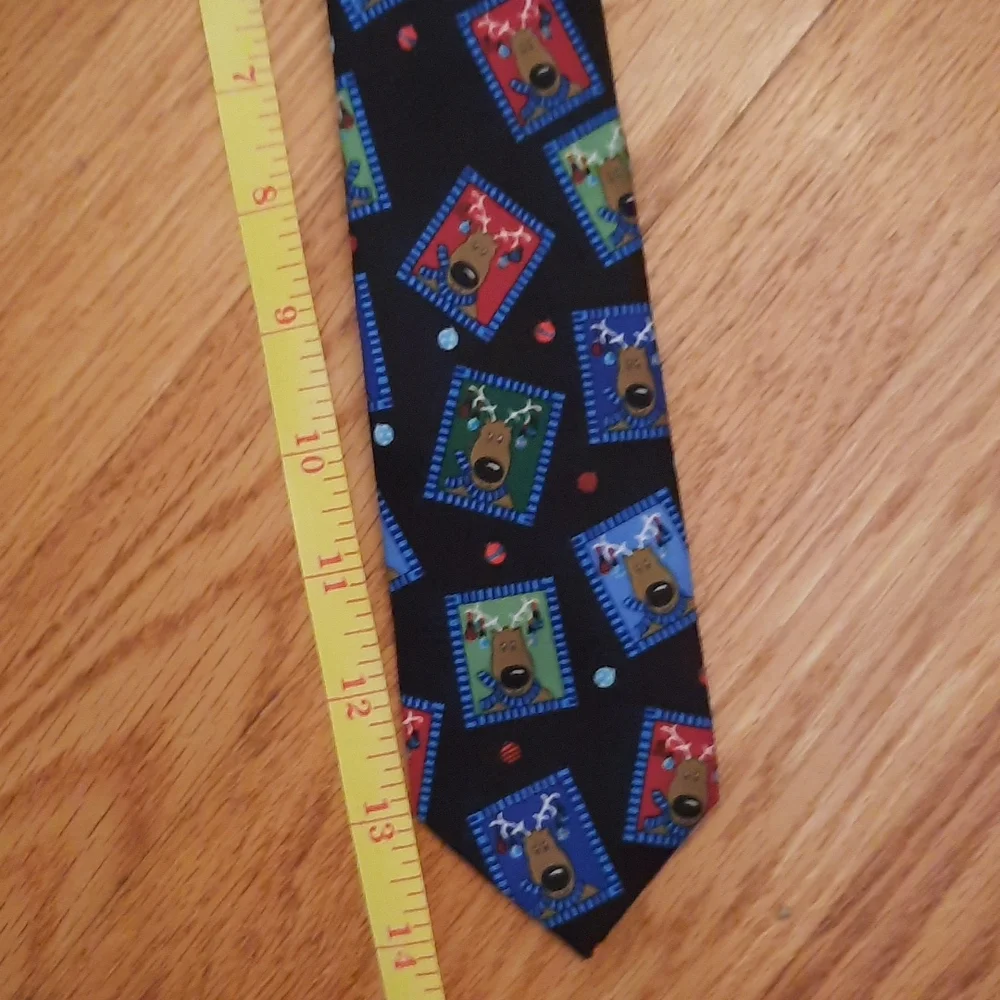 Clip 14in 👔 tie reindeer holiday Christmas 🎄